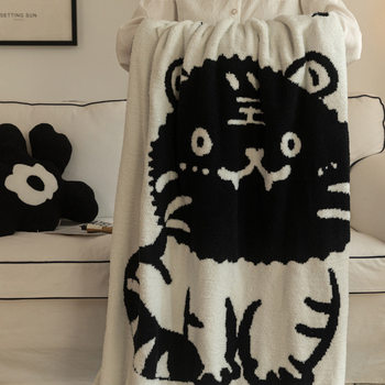 Yutu Textile Double-Sided Dumb Tiger Half Velvet Knitted Sofa Blanket Pillow Office Lunch Blanket Yarn-Dyed