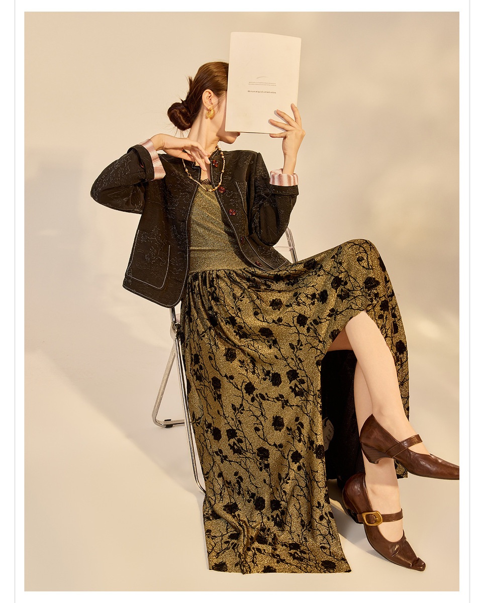 Áo khoác ngắn dệt jacquard họa tiết hoa cổ tròn tay dài phong cách retro — Lan Dạ Hắc (giao hàng 7 ngày)