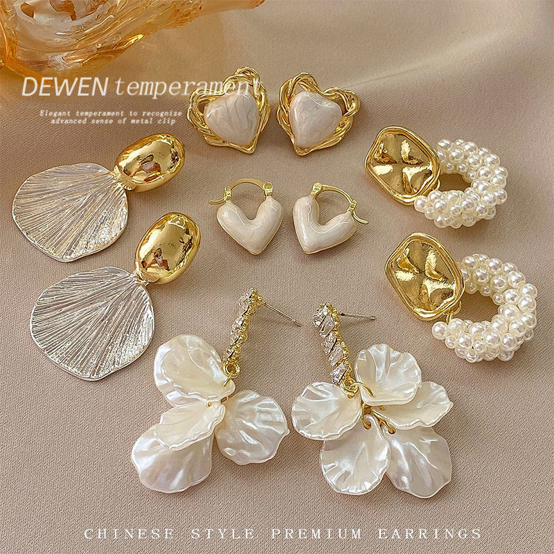 light luxury shell flower earrings 925 silver needle high-end earrings ins niche design temperament retro earrings