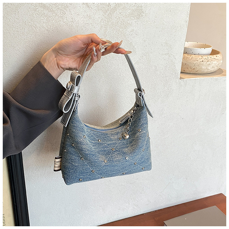 O1CN01rWGiL41yV4GRx1PGc !!2212088006583 0 cib