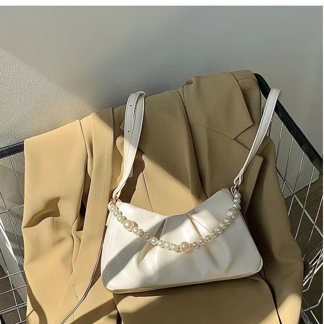 O1CN01rXOspx1nhT6jcKEBF !!2207770725121 0 cib