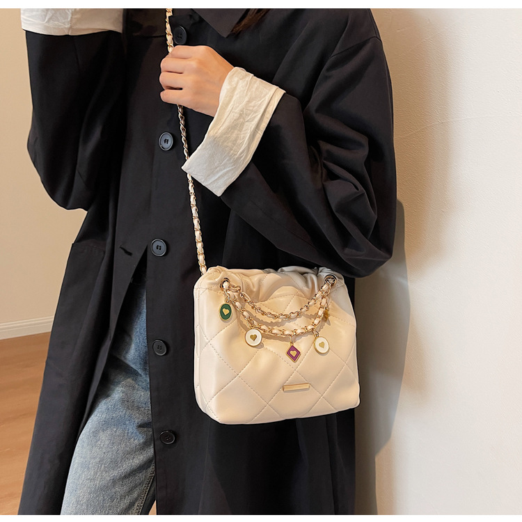 O1CN01rZgxQE231p2iuBooI !!2217602547196 0 cib