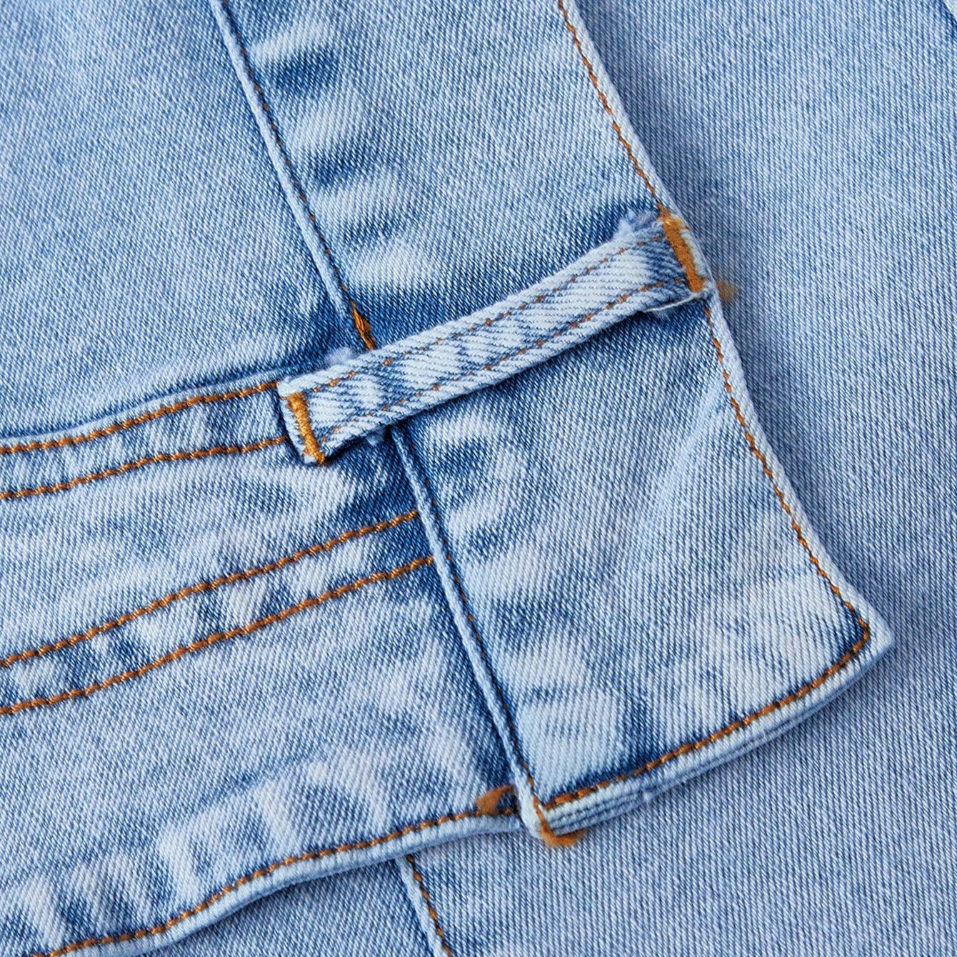 Casual Womens Denim Shorts Trendy Style Comfortable Fit Versatile for Everyday Wear Ready to Ship