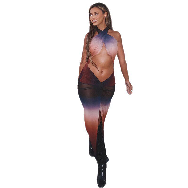 Gradient Color Print Bodycon Dress Sexy Halter Neck High Slit and Cropped Design Perfect for Parties and Night Out
