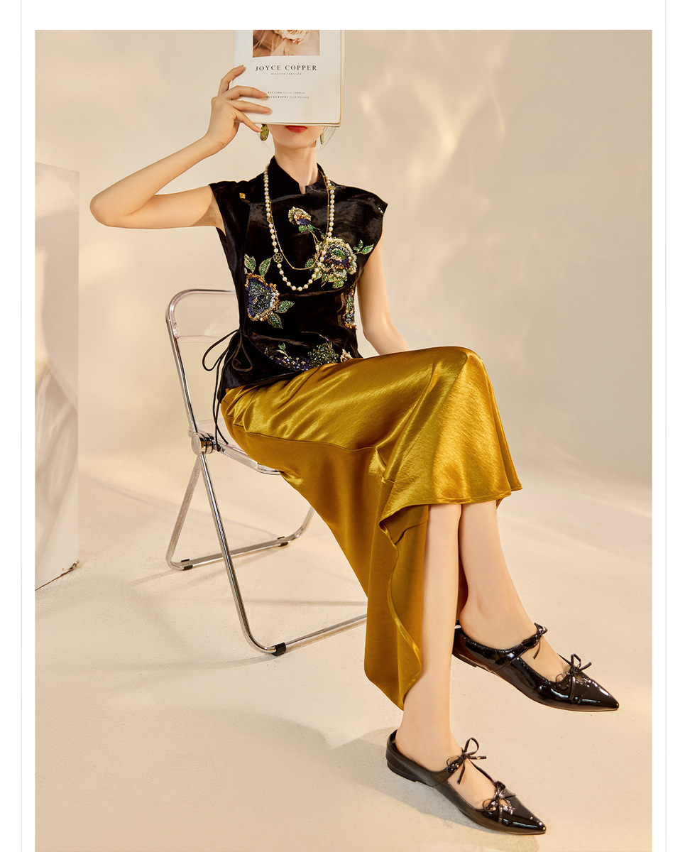 Áo vest nữ dáng gile thêu sequin chất liệu tơ tằm phối polyester — Áo Vest Vàng Đen (Giao Hàng Ngay), Áo Vest Vàng Đen (Giao Hàng Trong 7 Ngày)