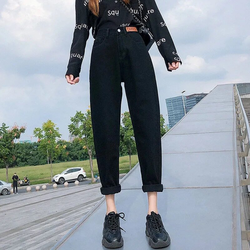 High Waisted Womens Denim Jeans Slim Fit Loose Tapered Style Suitable for Petite Sizes Spring and Autumn Collection