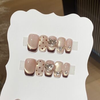 A Manicure Handmade Simple French Style Pologram Champagne Cat's Eye Peach Diamond Chestnut Maple Dressing Armor
