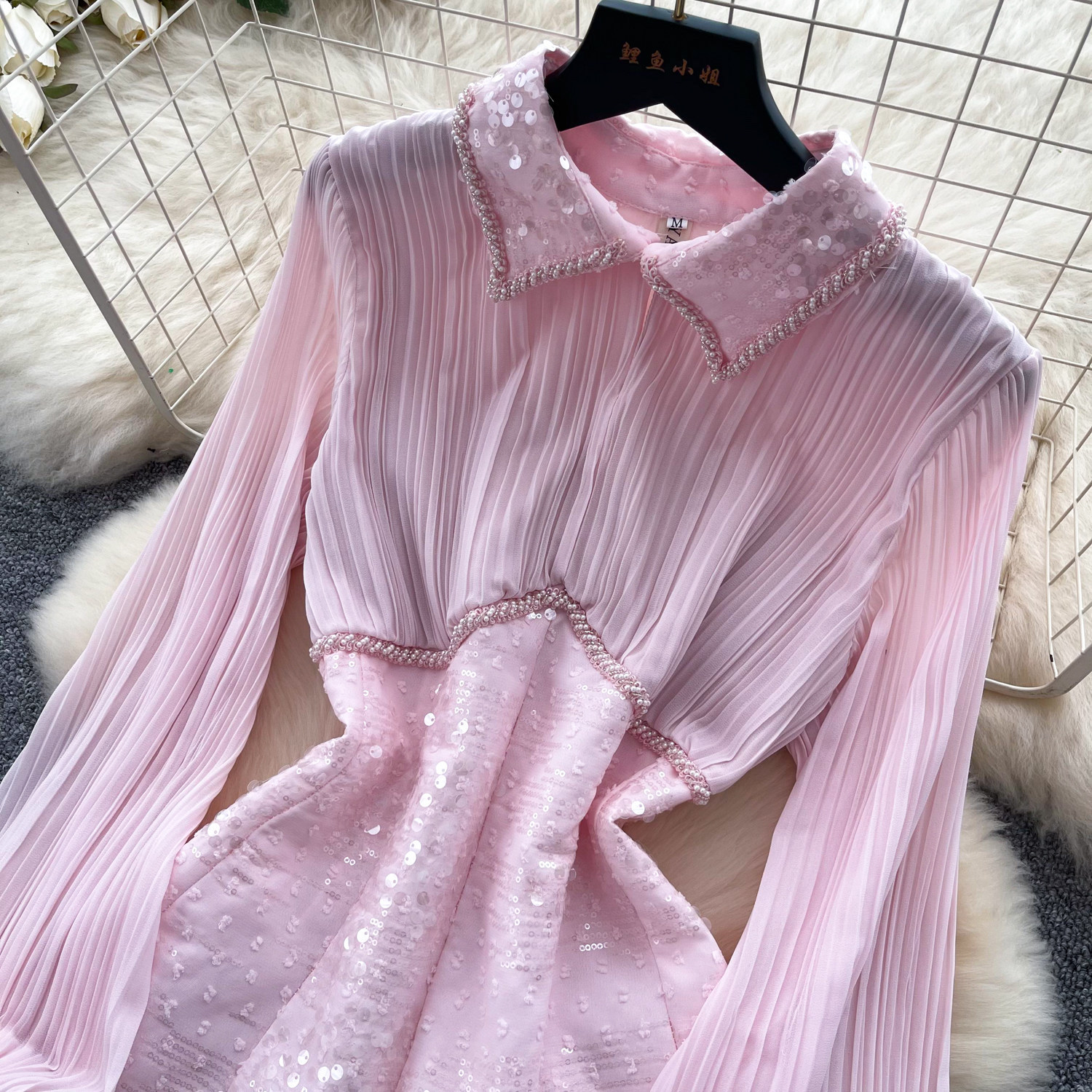French Style Sequined Mesh Pleated Two Piece Set Waist Cinching Elegant Design Ideal for Spring and Autumn Wholesale