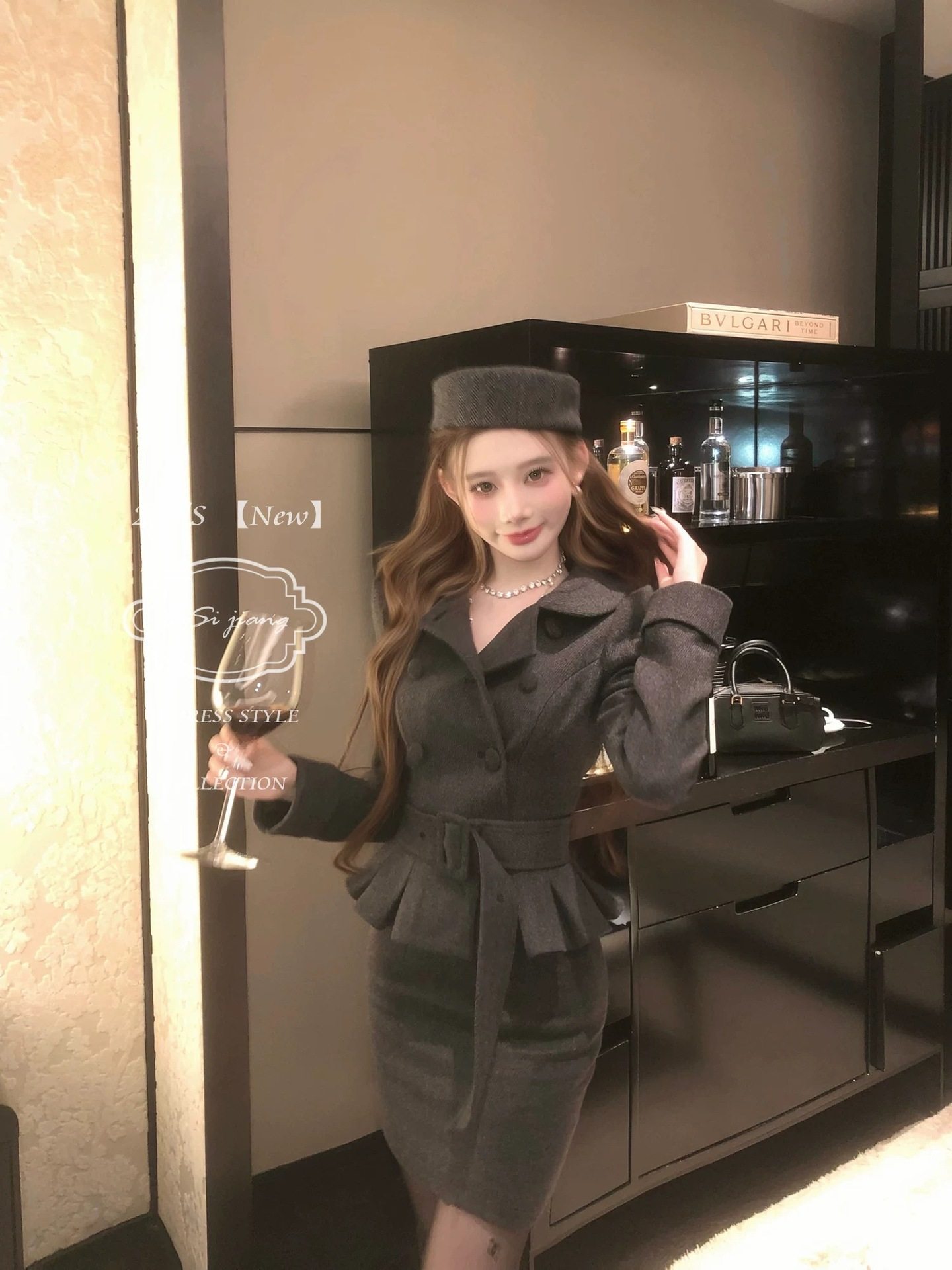 Free Belt, Small Fragrant Lapel, Double-Breasted Waist-Cinching Thickeneded Woolen Jacket + Hip-Covering Short Skirt Two-Piece Set for Women in Autumn and Winter