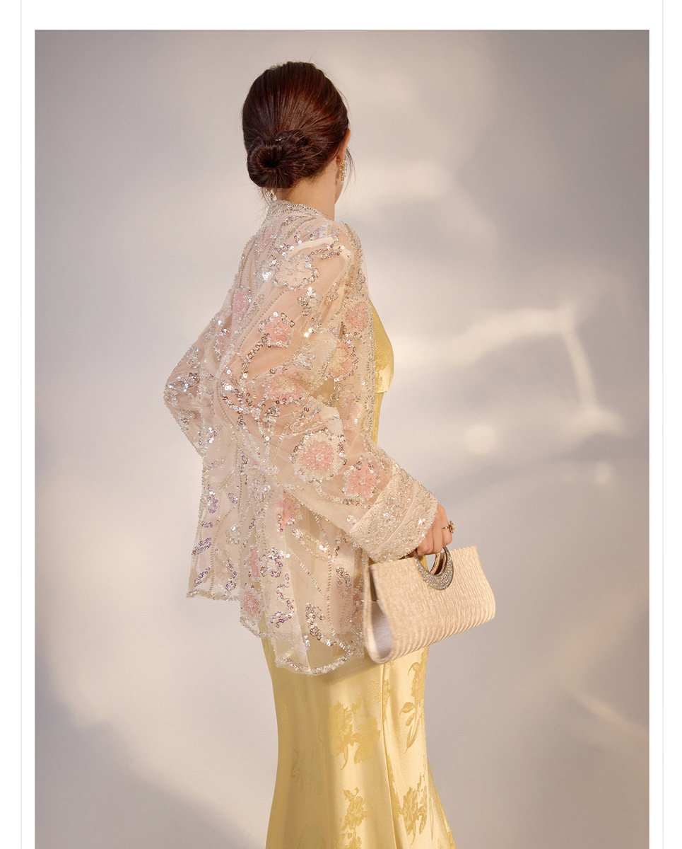 Áo khoác nữ dài tay dáng suông họa tiết hoa dập nổi phối sequin nhẹ — Màu mơ dịu nhẹ (tóc 7 ngày), Màu mơ dịu nhẹ (tóc nhuộm trong ngày)