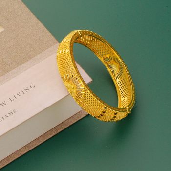 24K Gold-Plated Peacock Bracelet for Women, Ethnic Style, Cut Out Carved Buckle Bracelet