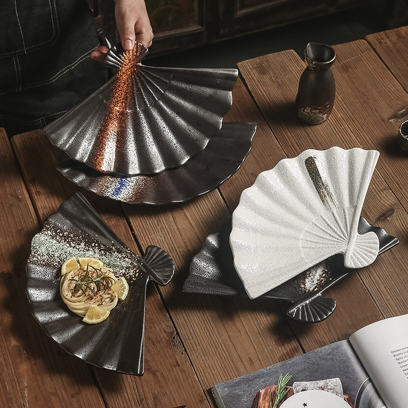 Cross-Border Japanese Cuisine Black Tableware Commercial Izakaya Sushi Sashimi Barbecue Plate Home Retro Fan-Shaped Dinner Plate