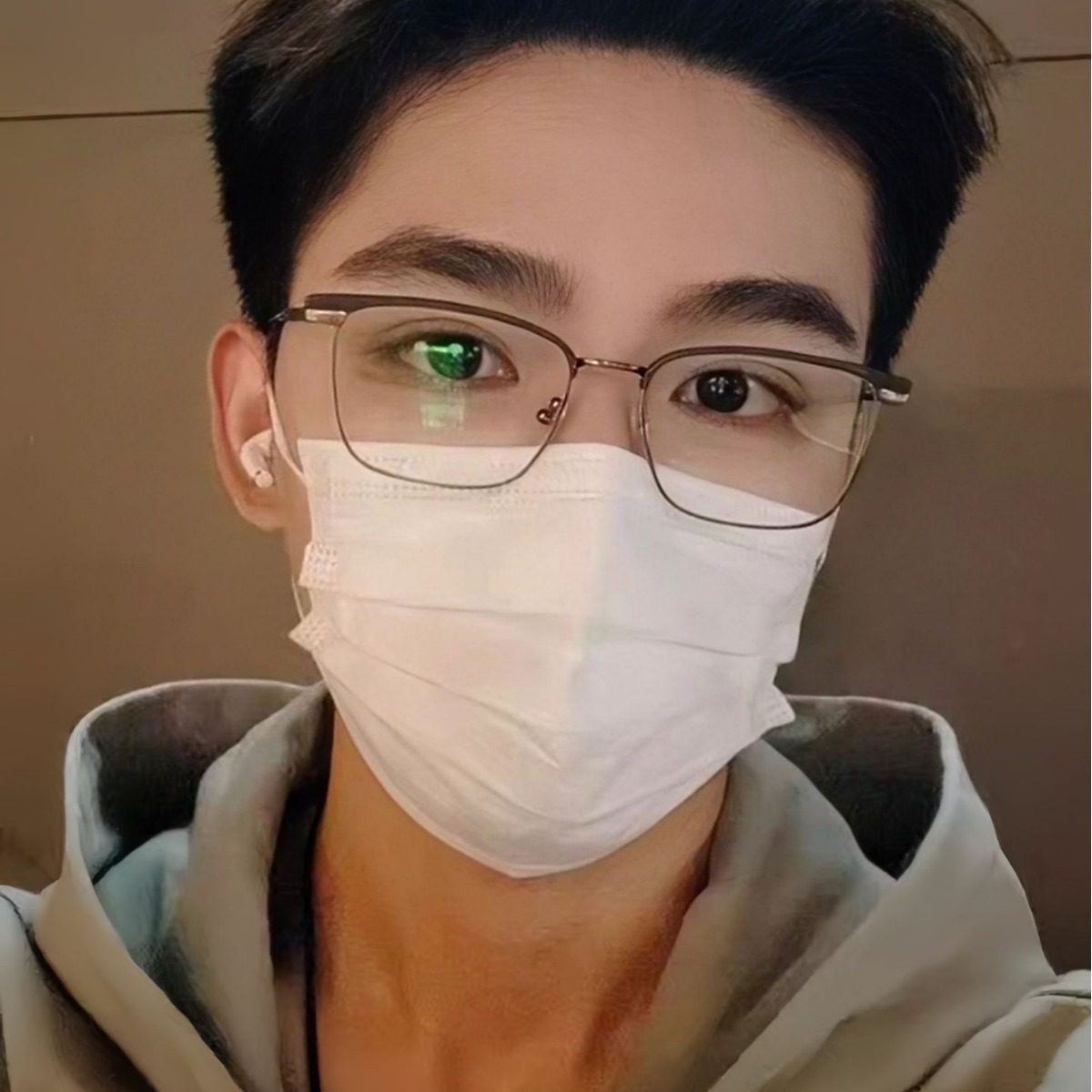 Photosensitive Color-changing Anti-blue Light-emitting Mirror Business Spliced Color Glasses Tech Men's Short-sighted Glasses Frame Sven Women's Glasses Frame