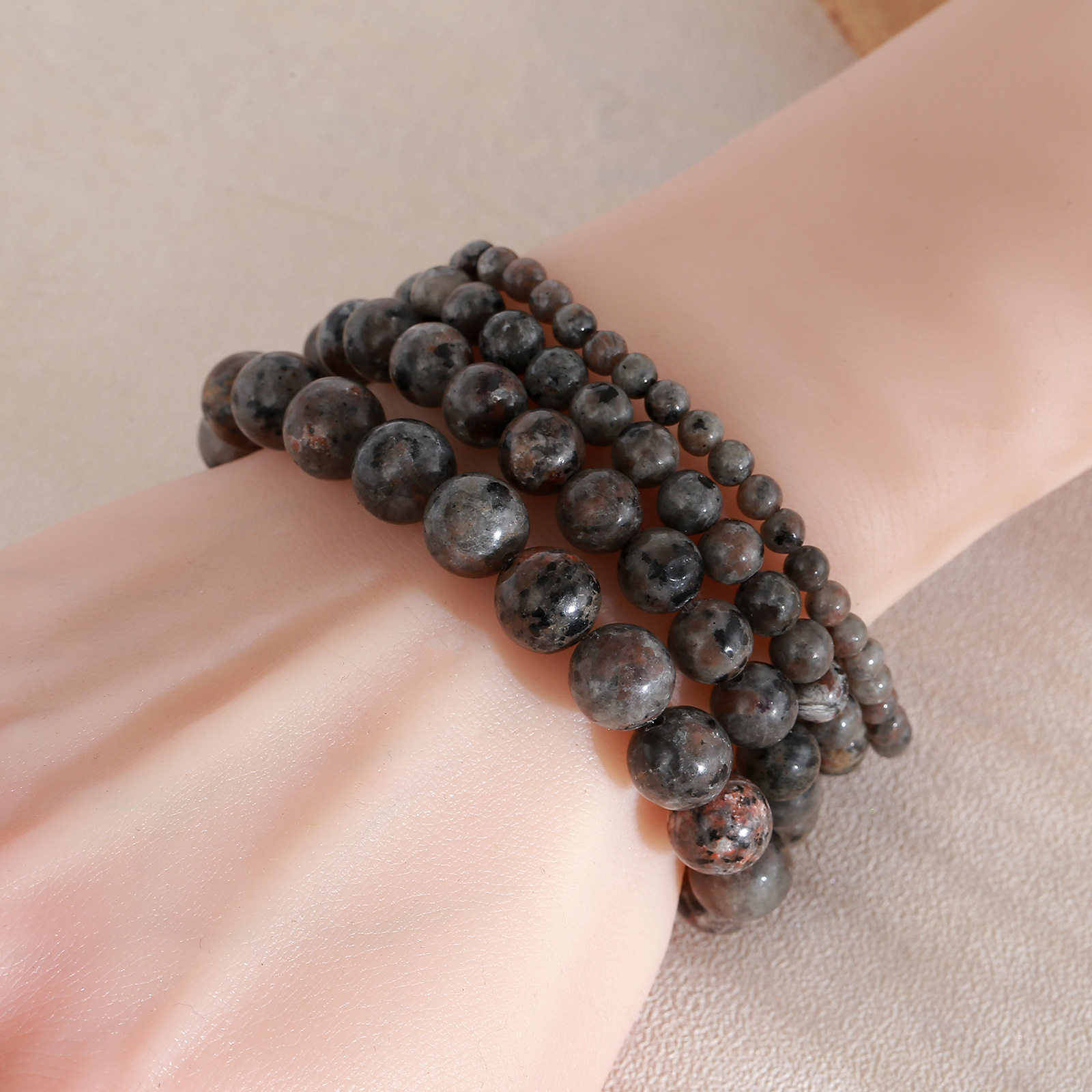 Cross-border 8mm Natural Flame Stone Bracelet Men's Stretch Bracelet Batch Trend Aggressive Round Bead Bracelet