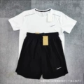 White short-sleeved ice silk suit