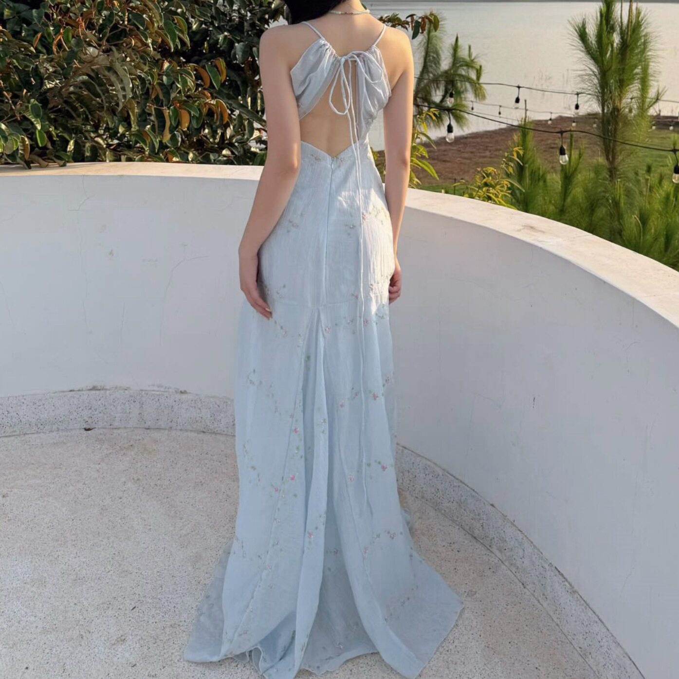 Elegant Floral Maxi Dress V Neck Sleeveless Summer Style Perfect for Vacation or Casual Outings Wholesale Available