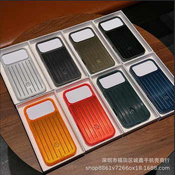 New Aluminum Alloy Apple/Pink Suitcase-Style Full-Cover Case Suitable for Apple iPhone 17/16/15/14