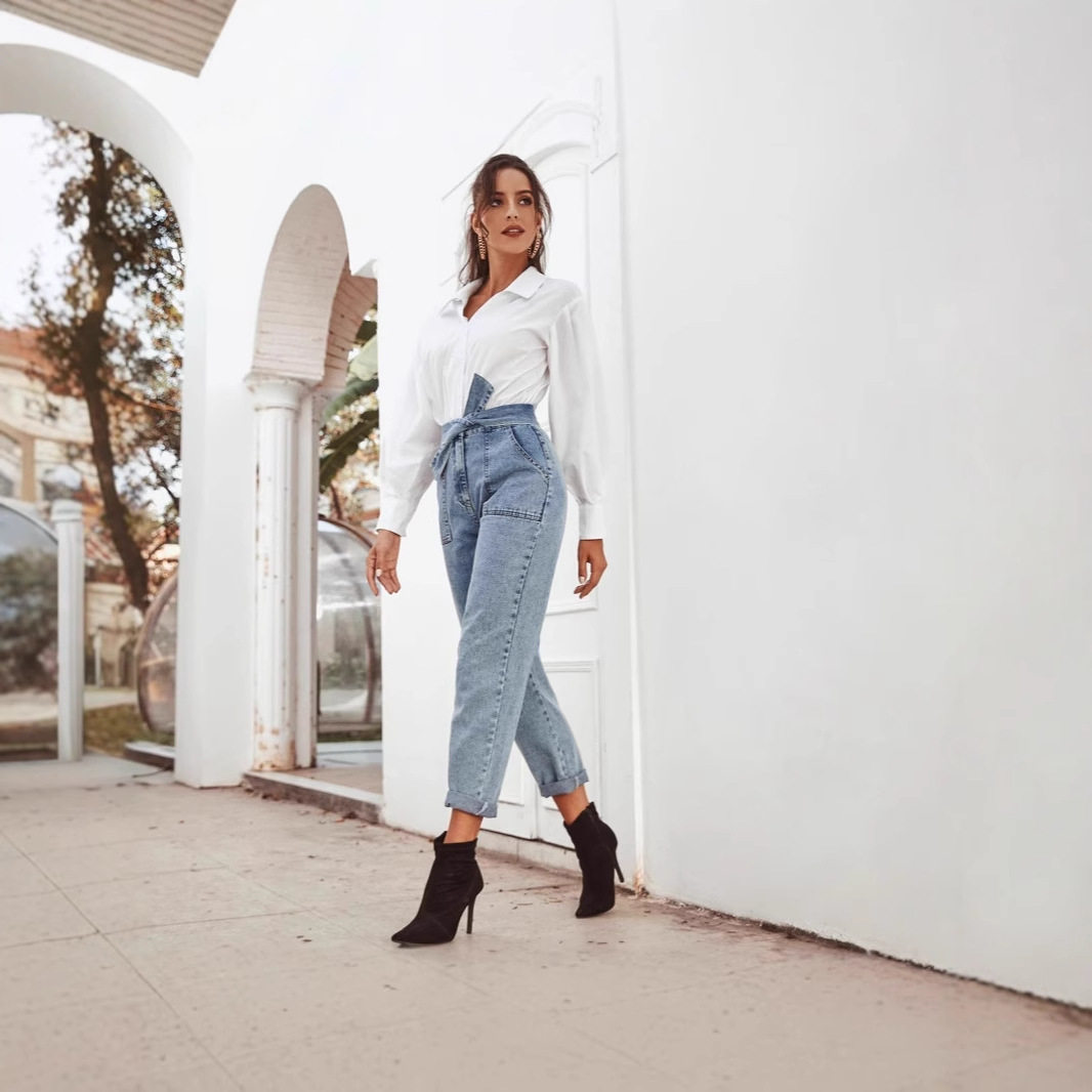 High Waisted Straight Leg Jeans Slim Fit Casual Style Trendy Design Perfect for Everyday Wear Wholesale Available