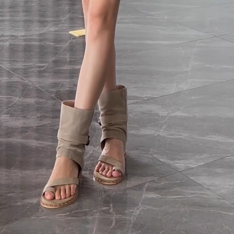 2025 New Wedge Heel Inner Heightening Sandals Women's Roman Shoes French Short Boots Summer Boots Thong Flat Sandals