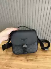 Kou Handbag Men's Crossbody Bag Small Bag Lightweight Simple Fashionable Cross-Border Exclusive for Foreign Trade New Model Single Shoulder Bag