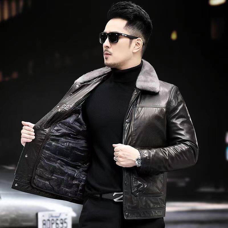 Cổ lông màu xám có thể tháo rời