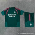 2627 royal m dark green with rose red