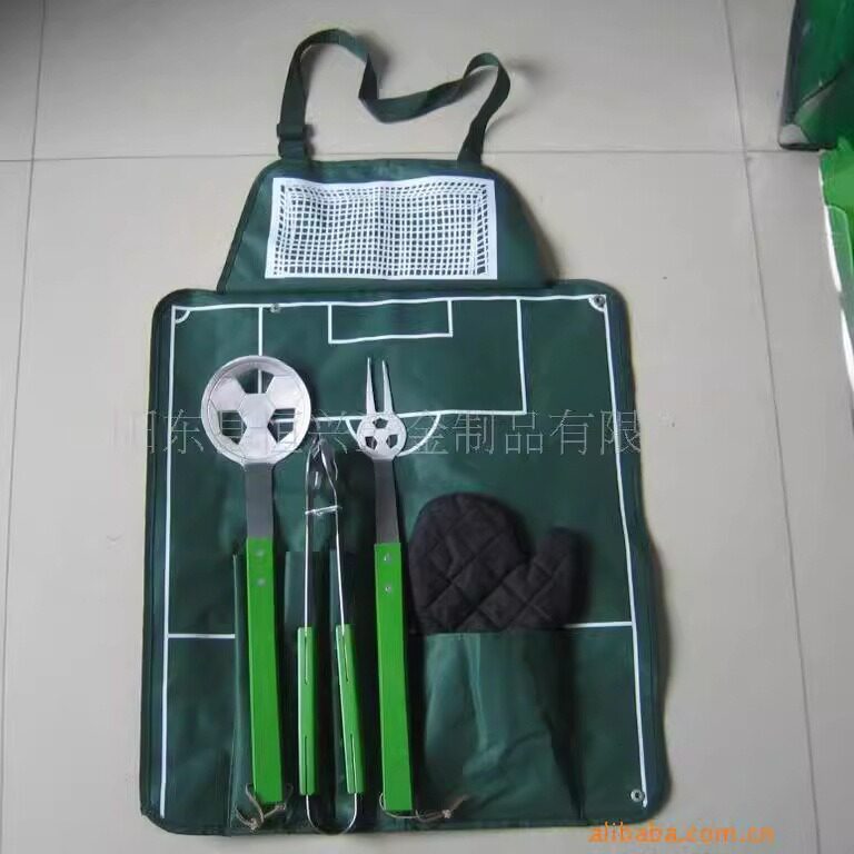 Factory professional supply BBQ grill easy to carry simple grill wholesale barbecue tools suit