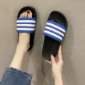 Three bars blue