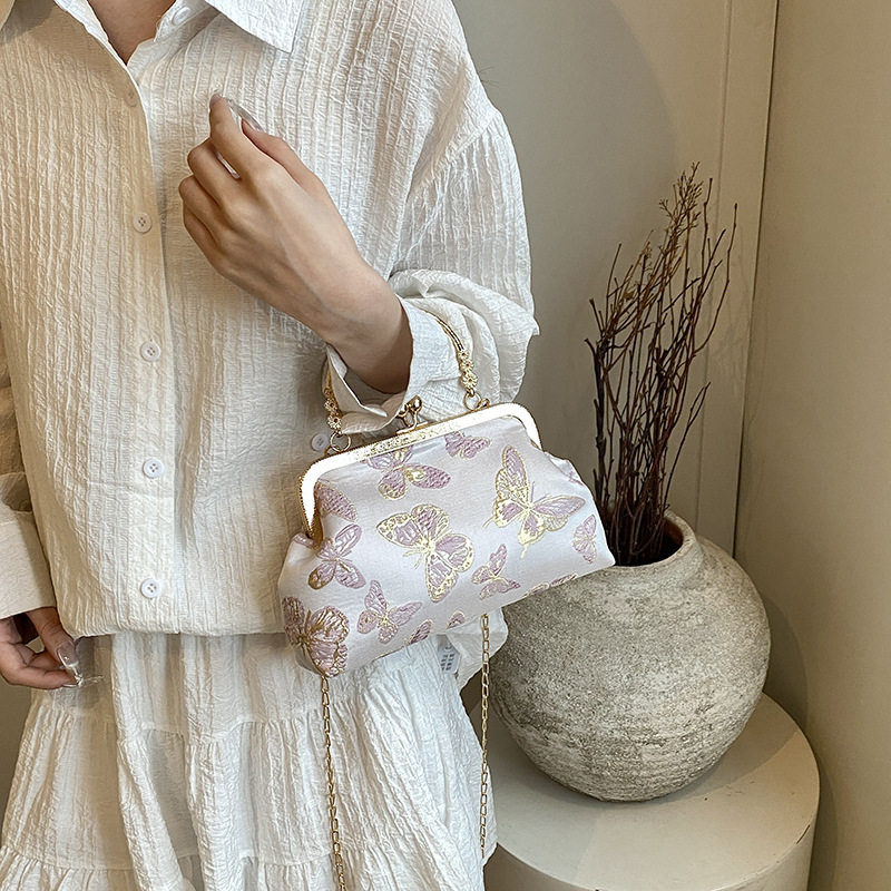 high-end, versatile handbag, personalized cheongsam, ethnic style women's bag, new Chinese style embroidered shell bag