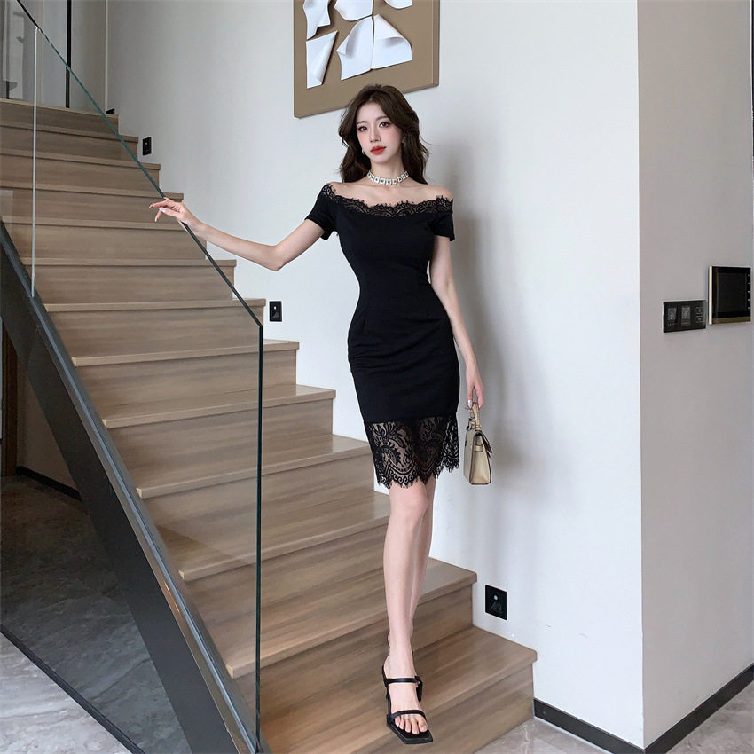 Váy Ôm Body Hở Vai Viền Ren, Thiết Kế Eo Thon Màu Đen chi tiết 8