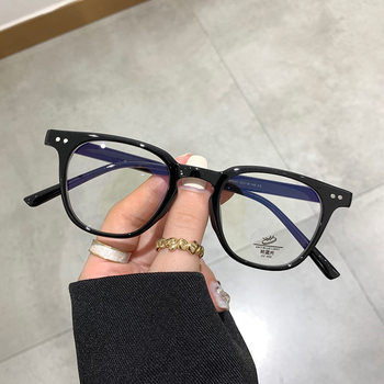New anti-blue light glasses beige nail small square retro black frame plain glasses optical myopia frame glasses 1015