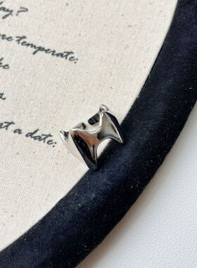 不规则光面波浪戒指女小众设计女级感开口可调节时尚欧美流线感