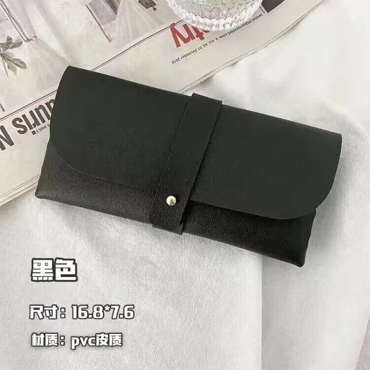 ブラックのソフトミラーケース