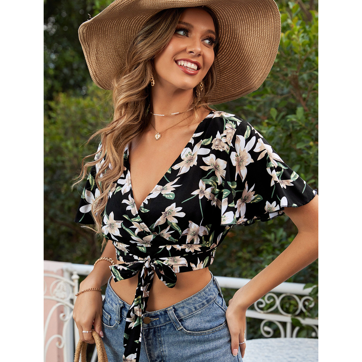 Casual Floral Print V Neck Short Sleeve Top Flared Design Versatile Style European and American Fashion Wholesale