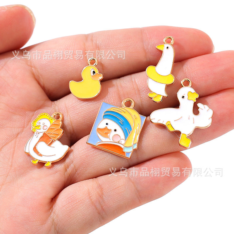 Oil drop alloy diy Korean jewelry accessories K gold color small pendant bracelet cartoon duck a pendant oil drop