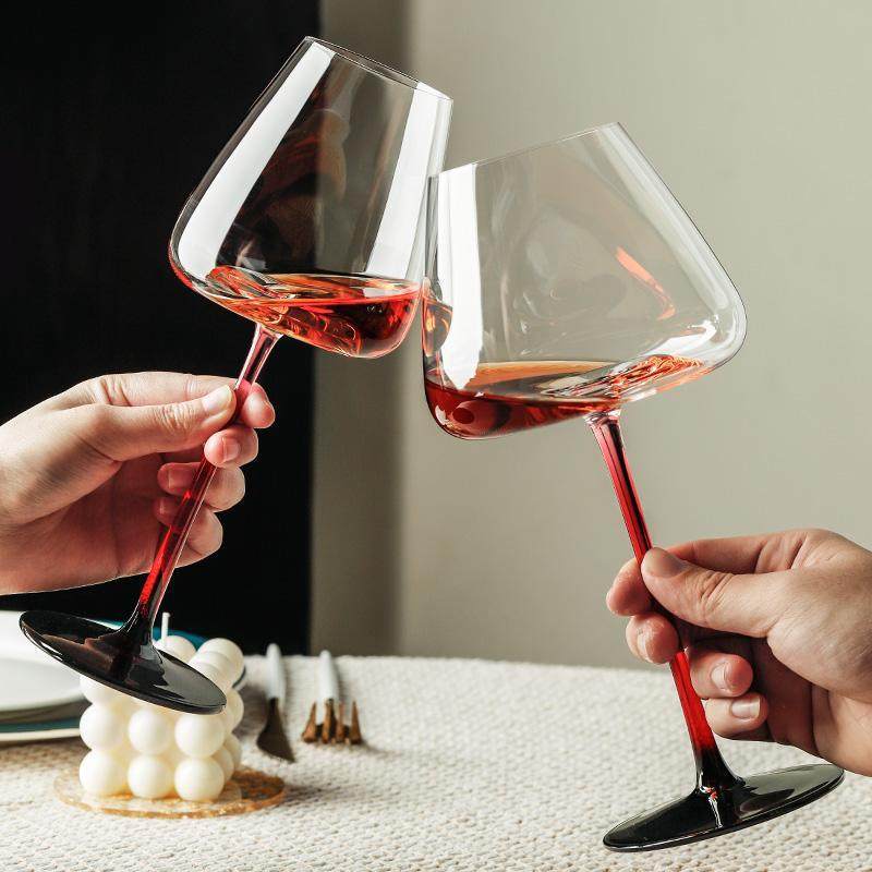 Hand-blown Black Bow-tie Crystal Glass Transparent Red Wine Glass Household Simple Goblet Decanter suit Wine Utensils
