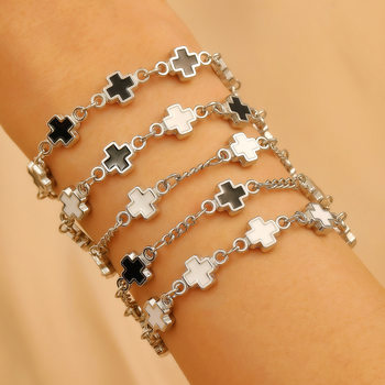 European and American French Fashion Black and White Cross Bracelet Fashionable Stylish Men and Women Same Style Accessible Luxury High-End Design Hand Jewelry