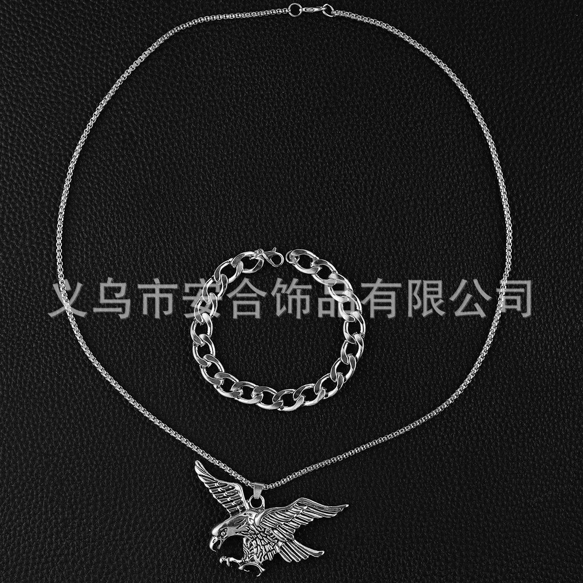 European and American fashion street hip-hop eagle pendant stainless steel chain men's necklace simple personality cross-border jewelry wholesale
