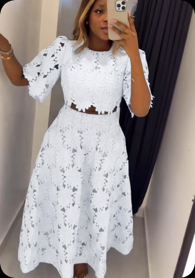 French Design Hollow Out Top and Pants Set Stylish Casual Two Piece Outfit Perfect for Spring and Summer Wholesale