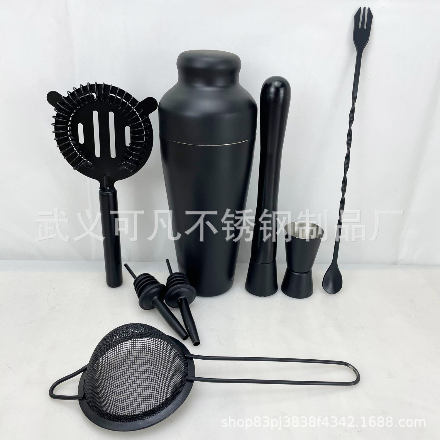 Factory supply exquisite 8-piece matte black stainless steel shaker suit French cocktail tools full set
