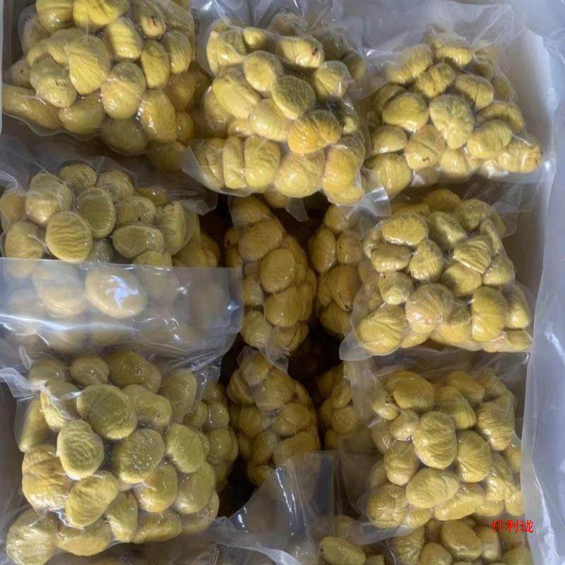 Fresh Raw Chestnut Kernels Peeled Vacuum Raw Chestnuts Artificially Peeled Chestnut Meat Raw Chestnuts Commercial Source Factory