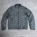 Light gray long sleeve down jacket