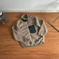 Camel green