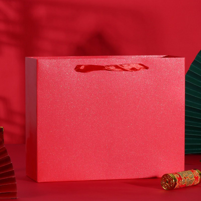 Spot Wholesale Gift Packaging Box New Year Wedding Candy Box Red Gift Box Souvenir Wedding Large Empty Box Gift Box