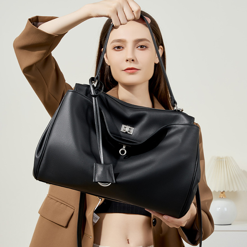 (Mới) Mã A6569 Giá 423840K: Túi Xách Nữ Gutdl Cao 12Cm Túi Ví Nữ Chất Liệu Da Bò 12 Sản Phẩm Mới, (Miễn Phí Vận Chuyển Toàn Quốc).