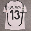 06 world cup german team (no. 13 ballack + chapter)