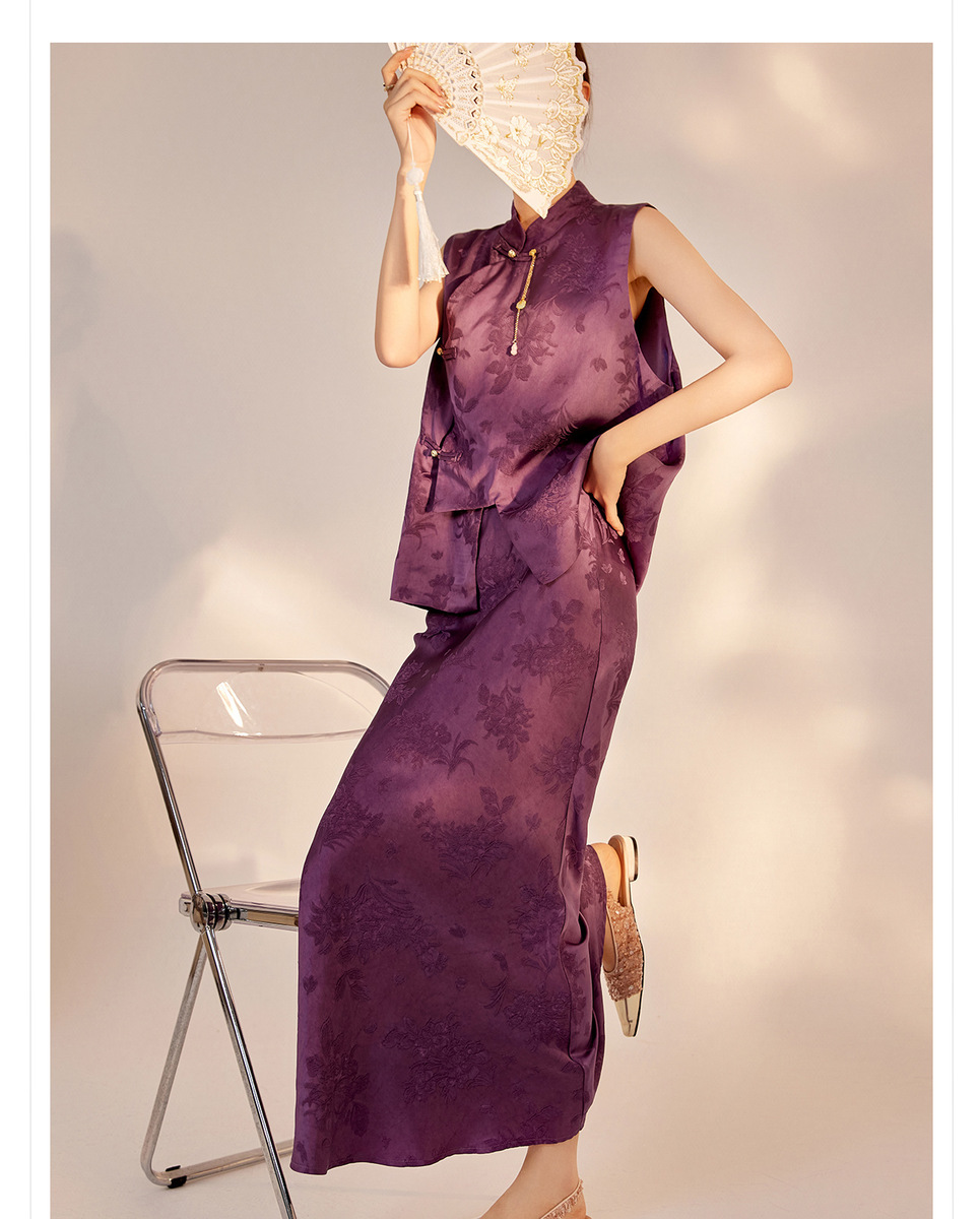 Set áo gilê và chân váy in hoa tím chất liệu sợi viscose — Áo gilê, Váy nửa