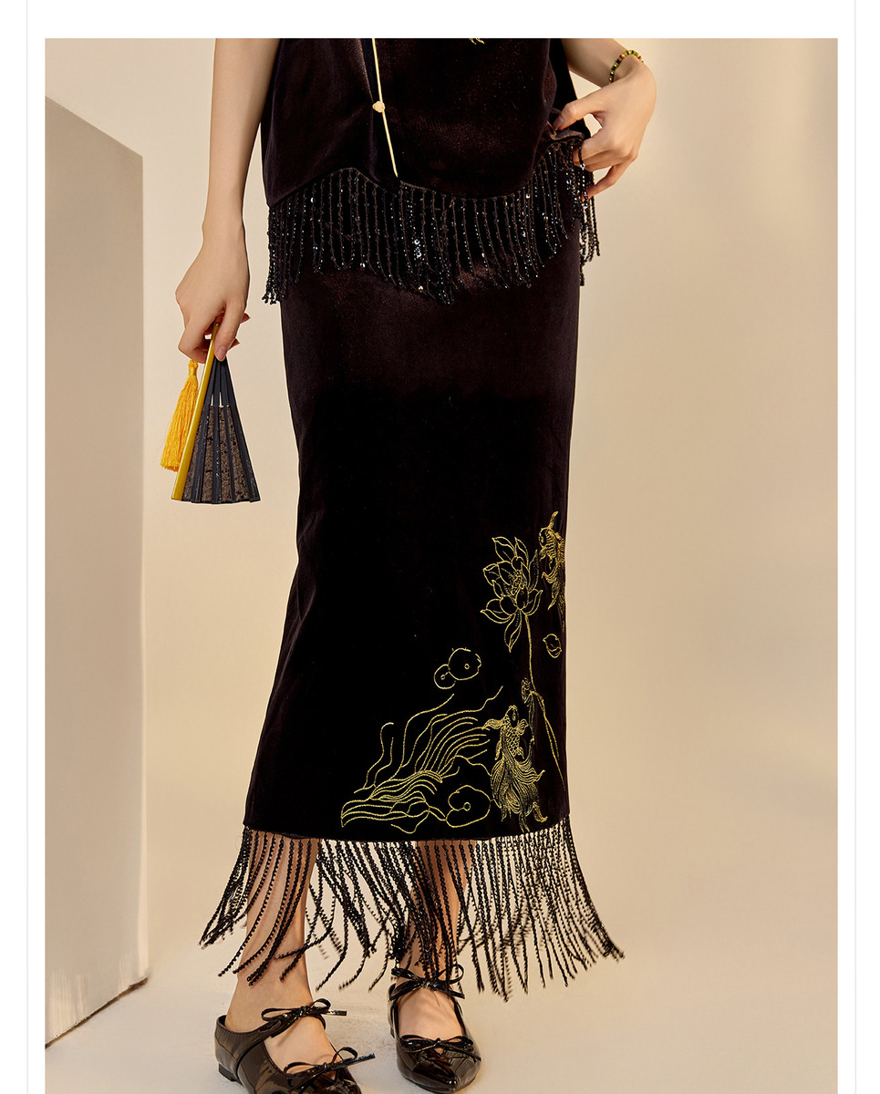 Set áo vest thêu thủ công kèm chân váy dài nữ — Áo vest thêu (giao hàng trong 7 ngày), Áo vest thêu (giao hàng trong ngày), Váy thêu (giao hàng trong 7 ngày), Váy thêu (giao hàng trong ngày)