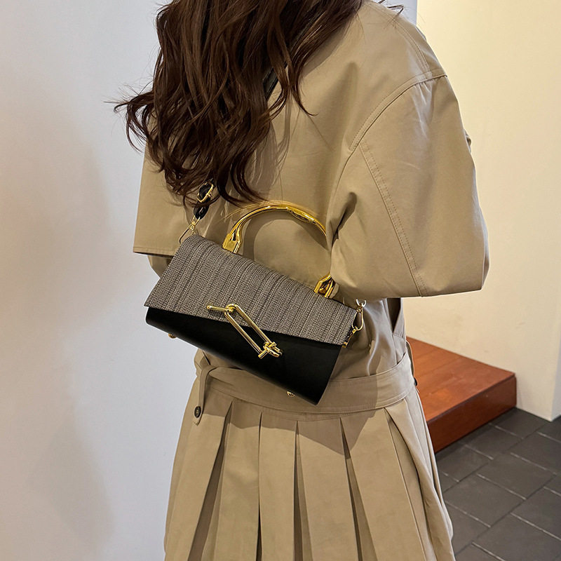 O1CN01sgfhWj26YkV9WgErF !!2218129627674 0 cib