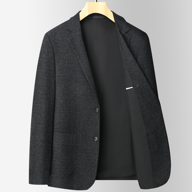 Áo vest nam sọc đen xám dáng ôm, chất liệu nylon co giãn, chống nhăn — Sọc đen xám